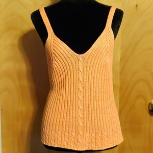 Morningside apricot colored top Medium NWOT.